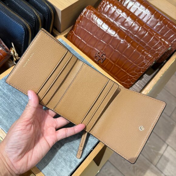 Tory Burch Thea Compact Wallet Pebbled Leather 169967 / choose 1 color‼️ - Picture 9 of 16
